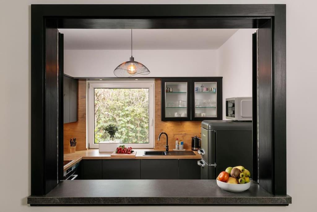 פוטסדאם Charmantes Townhaus Mit Garten, W-Lan & Netflix מראה חיצוני תמונה